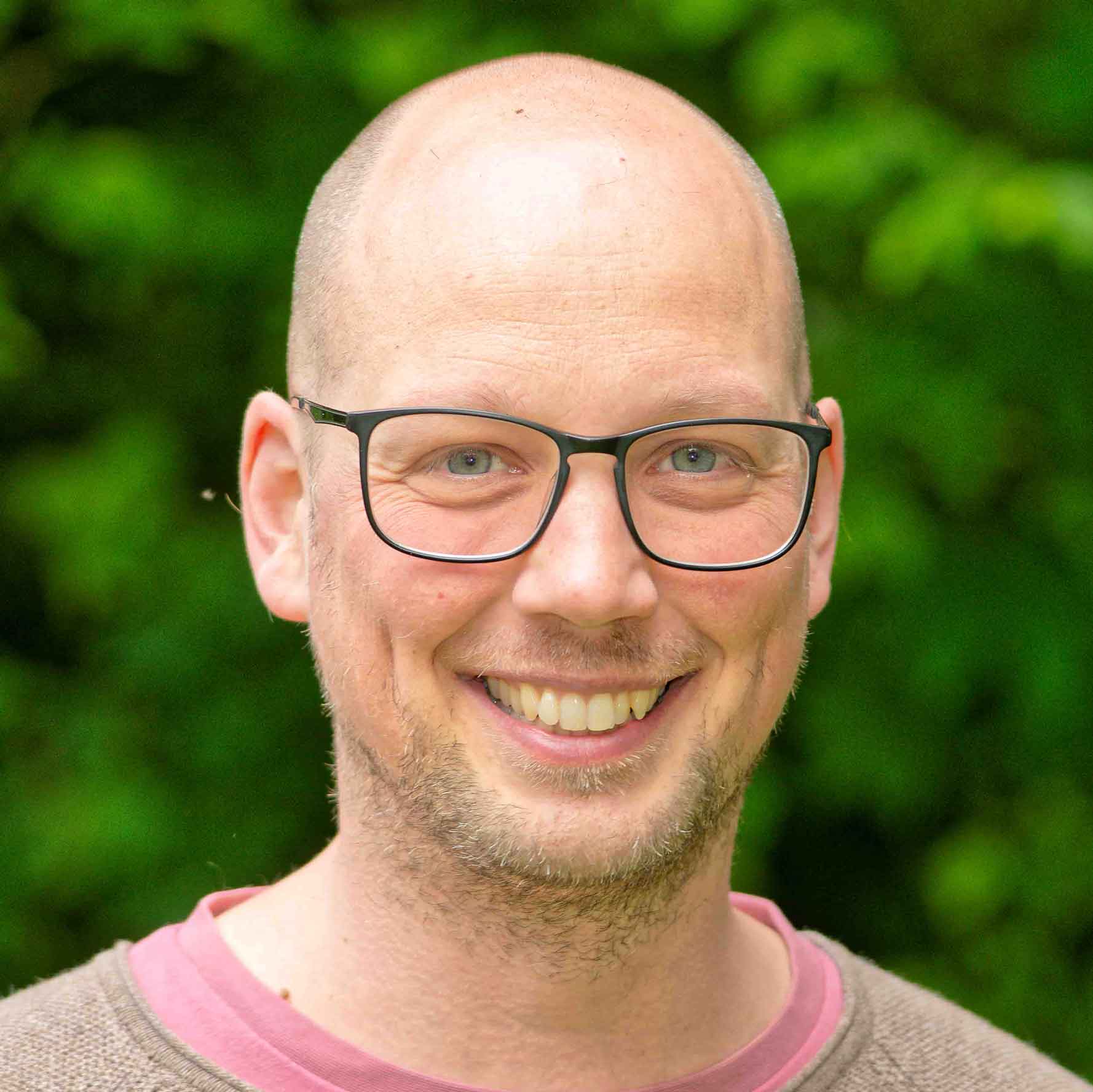 Dr. Maximilian Maahn