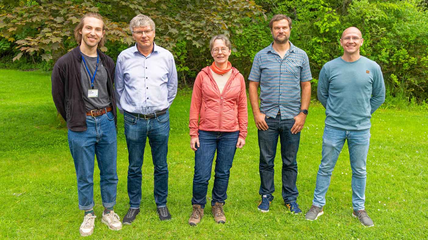 Cluster A (from left to right): Florian Gebhardt, Manfred Wendisch, Dörthe Handorf, André Ehrlich, Alexander Schulz (Photo: Tilo Arnold, TROPOS).